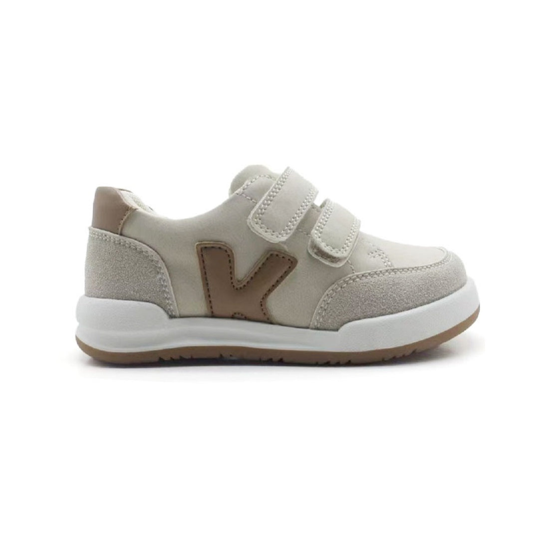 QUIBI Casual Sneaker – YD2604