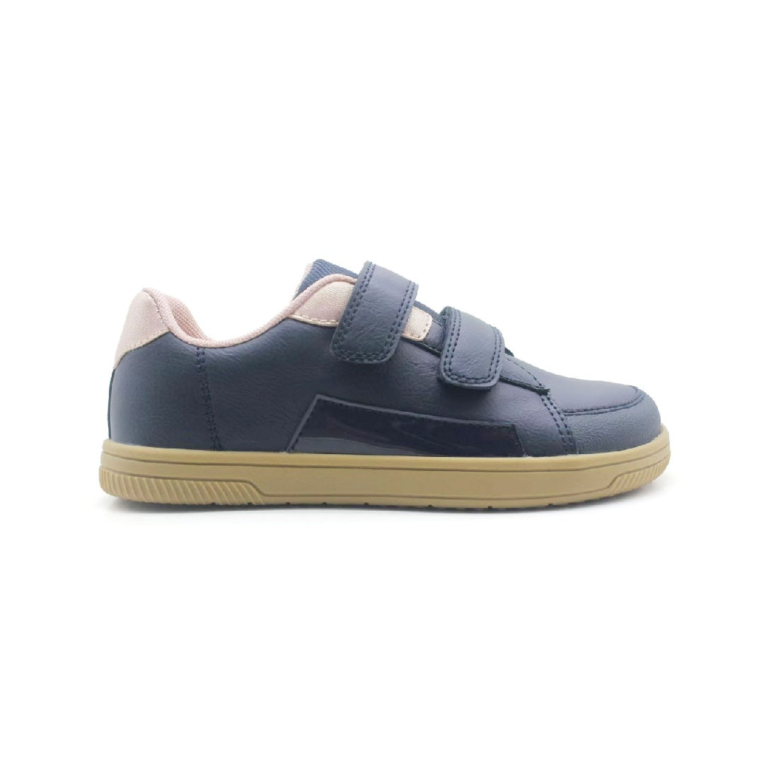QUIBI Casual Sneaker – YD2625