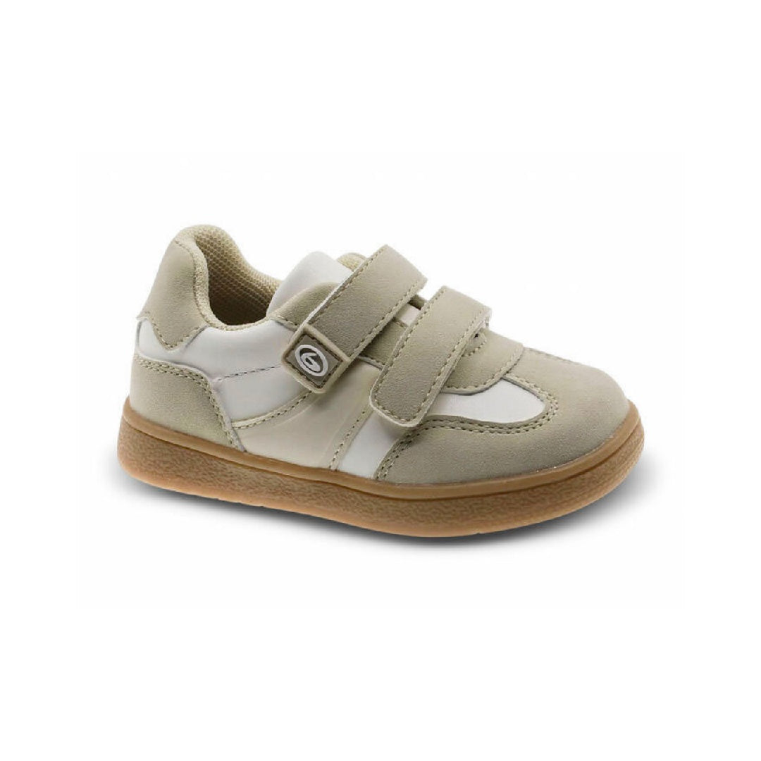 QUIBI Essential Sneaker – ES2-J806