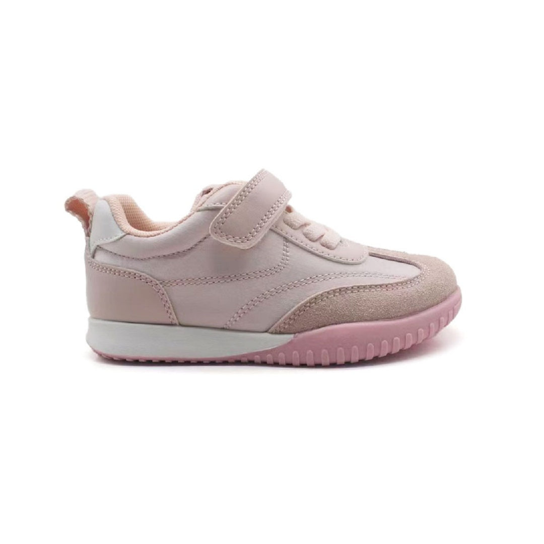 QUIBI Casual Sneaker – YD2602