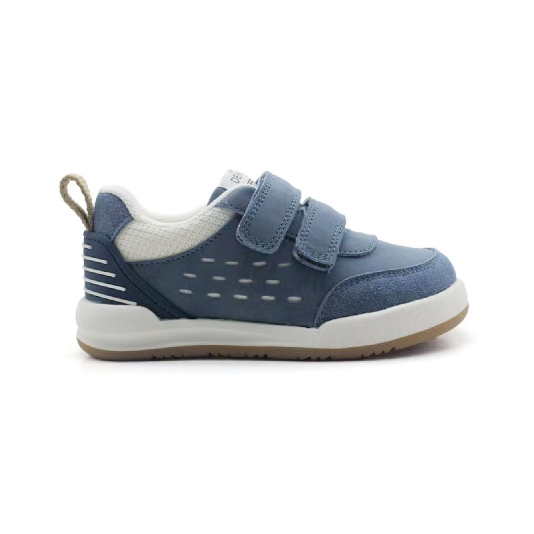 QUIBI Casual Sneaker – YD2605