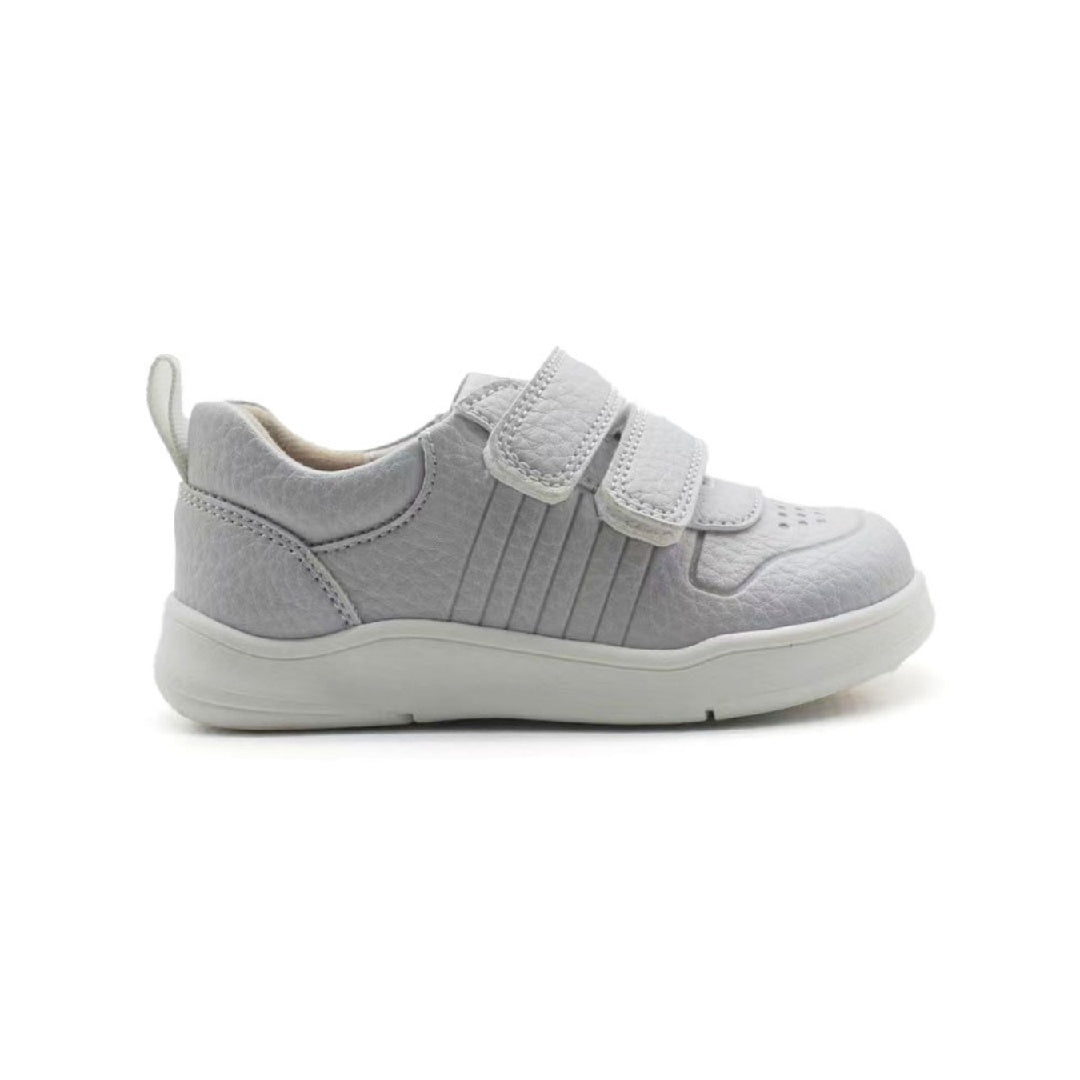 QUIBI Casual Sneaker – YD2607
