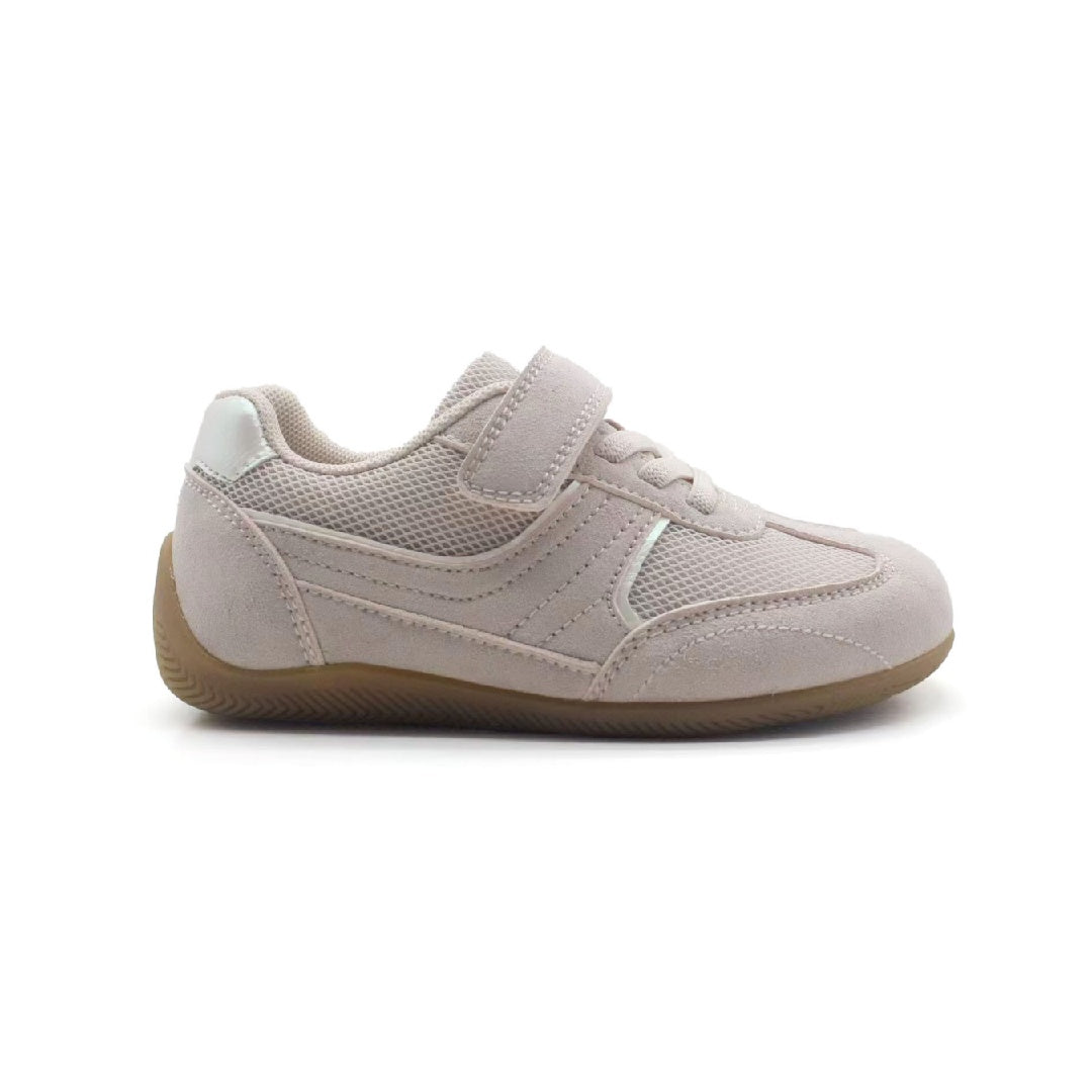 QUIBI Casual Sneaker – YD2616A